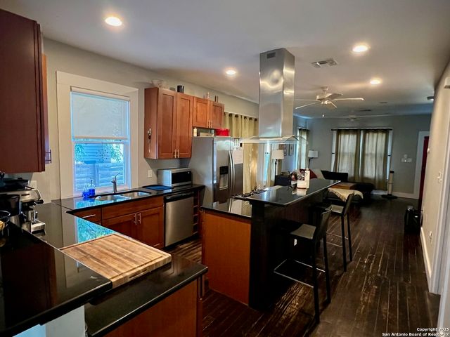 426 Hays, San Antonio, TX 78202