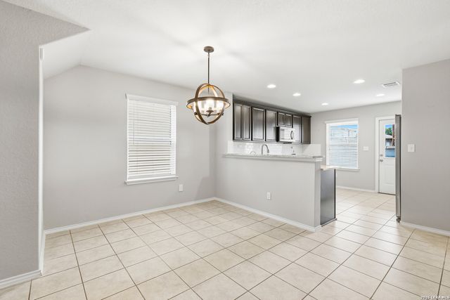 10234 REYES HTS, San Antonio, TX 78254