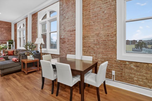 435 S Front St Apt 307, Memphis, TN 38103