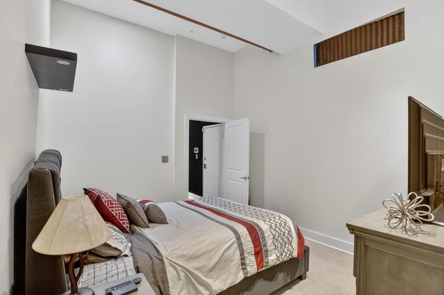 435 S Front St Apt 307, Memphis, TN 38103