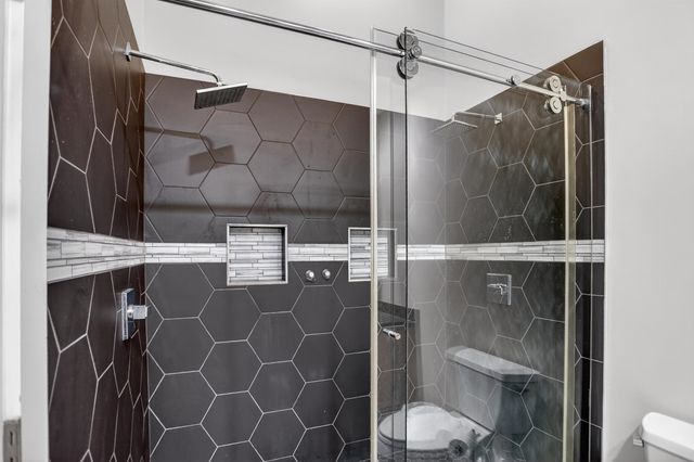 435 S Front St Apt 307, Memphis, TN 38103