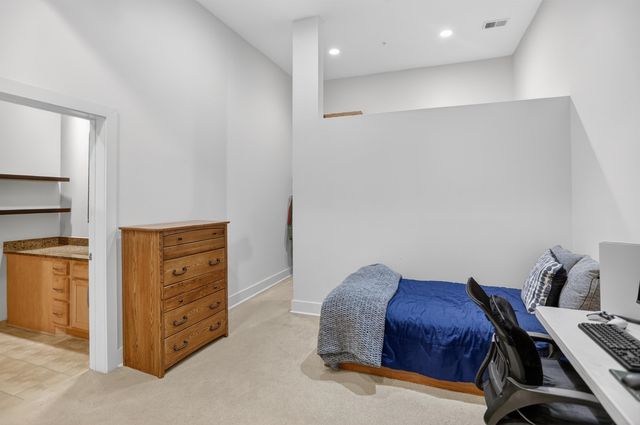 435 S Front St Apt 307, Memphis, TN 38103