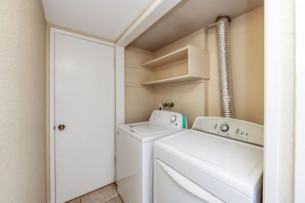 Image 18 of property listing at 4747 N Woodrow Avenue # 120, Fresno, CA 93726