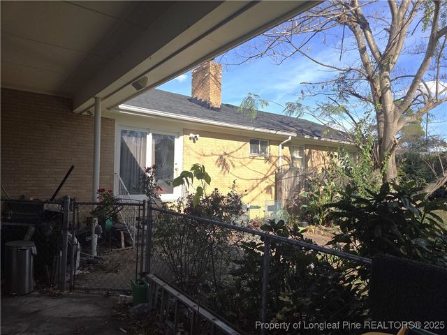 402 Arlington Road, Lumberton, NC 28358