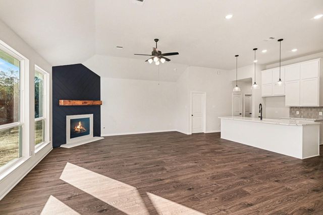 9594 Moss Rose, Willis, TX 77378