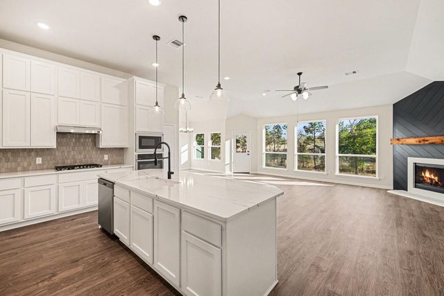 9594 Moss Rose, Willis, TX 77378