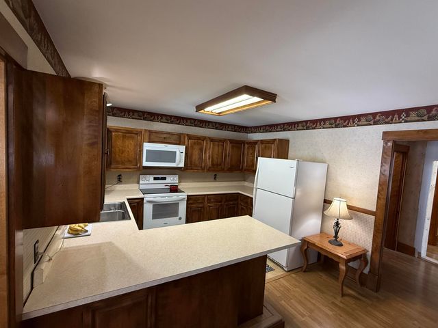 220 Hall Stream Road, Canaan, VT 05902