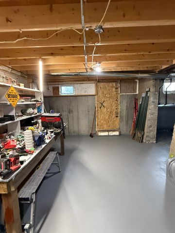 220 Hall Stream Road, Canaan, VT 05902