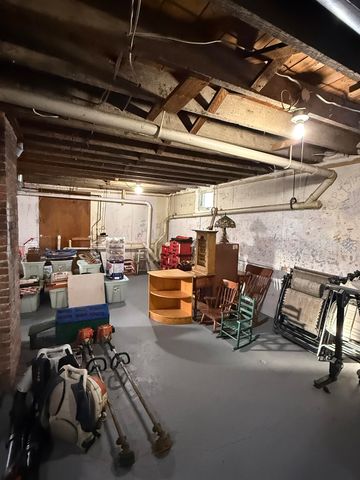 220 Hall Stream Road, Canaan, VT 05902