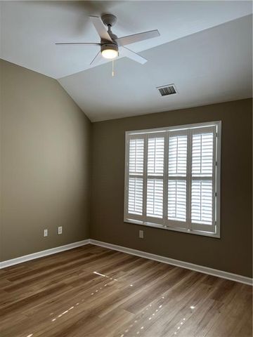 1806 Waters Edge Trail, Roswell, GA 30075