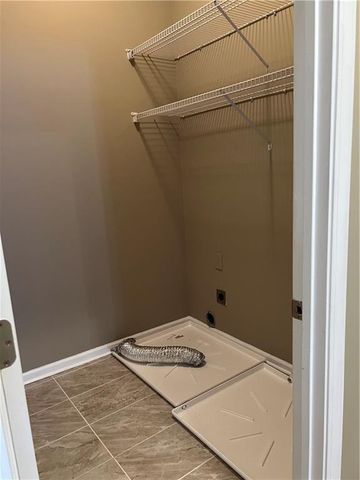 1806 Waters Edge Trail, Roswell, GA 30075