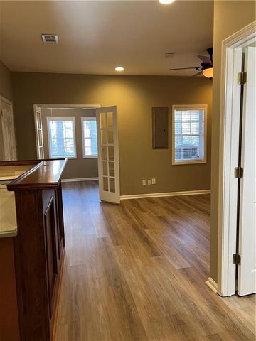 1806 Waters Edge Trail, Roswell, GA 30075