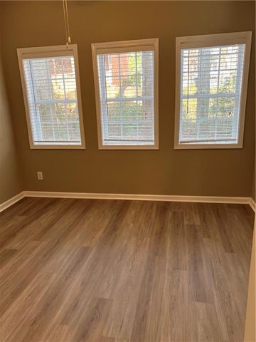 1806 Waters Edge Trail, Roswell, GA 30075