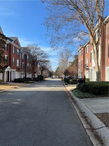 1806 Waters Edge Trail, Roswell, GA 30075