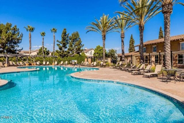 388 Village Commons Boulevard, Camarillo, CA 93012