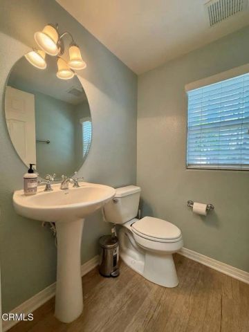 388 Village Commons Boulevard, Camarillo, CA 93012