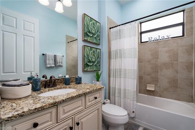 28539 Longford CT, Bonita Springs, FL 34135