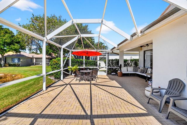 2245 Sapphire Circle, West Palm Beach, FL 33411