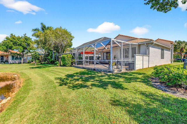 2245 Sapphire Circle, West Palm Beach, FL 33411