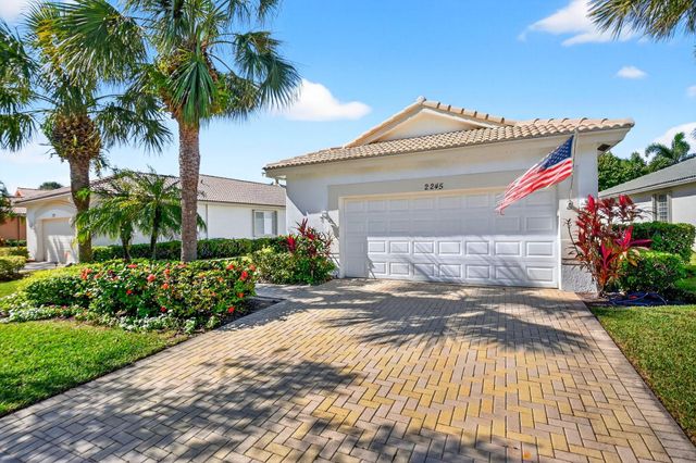 2245 Sapphire Circle, West Palm Beach, FL 33411