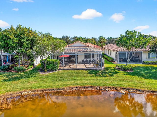 2245 Sapphire Circle, West Palm Beach, FL 33411