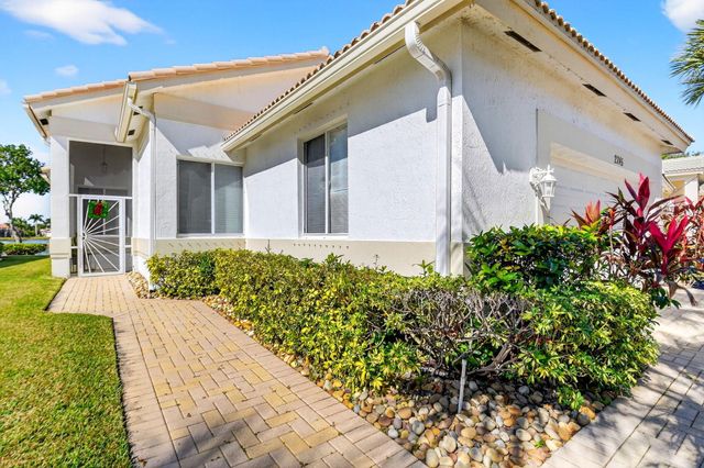 2245 Sapphire Circle, West Palm Beach, FL 33411