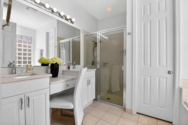 2245 Sapphire Circle, West Palm Beach, FL 33411