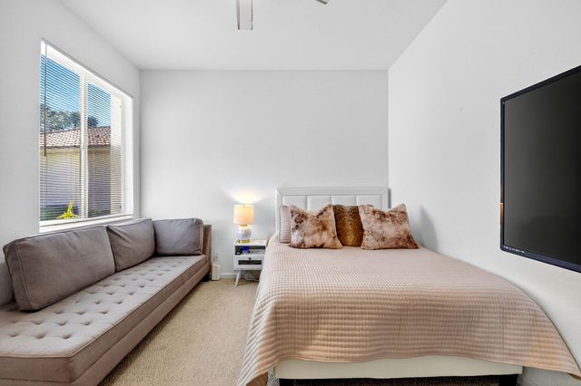 2245 Sapphire Circle, West Palm Beach, FL 33411