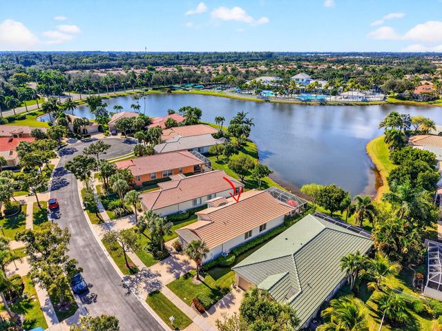 2245 Sapphire Circle, West Palm Beach, FL 33411
