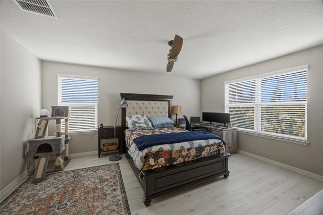 5324 SYLVESTER LOOP, Tampa, FL 33610