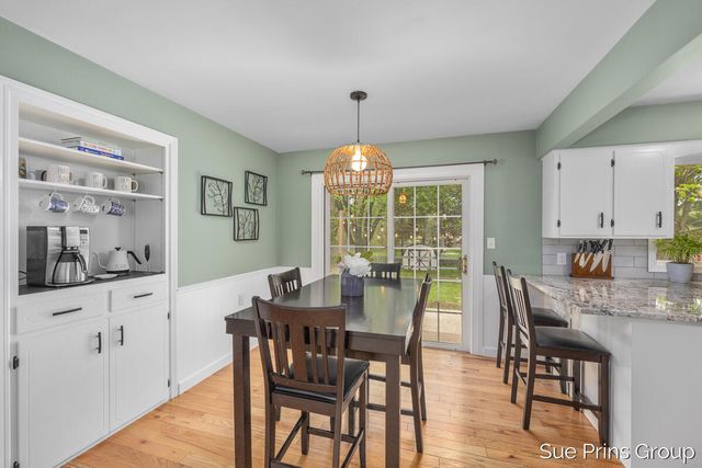 2595 Rosewood Street, Georgetown Twp, MI 49428