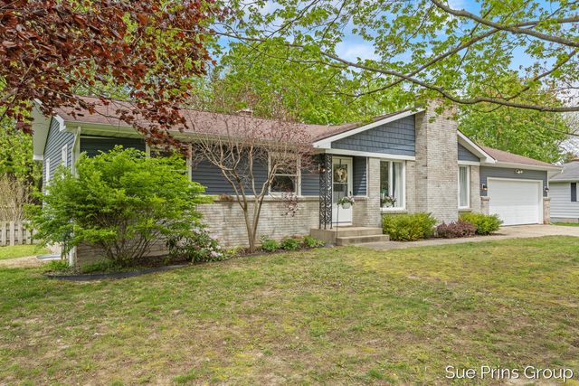 2595 Rosewood Street, Georgetown Twp, MI 49428