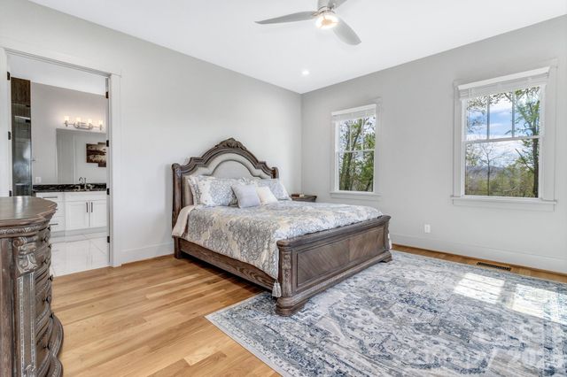 301 Rockbridge Road, Mills River, NC 28759