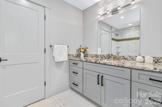 301 Rockbridge Road, Mills River, NC 28759