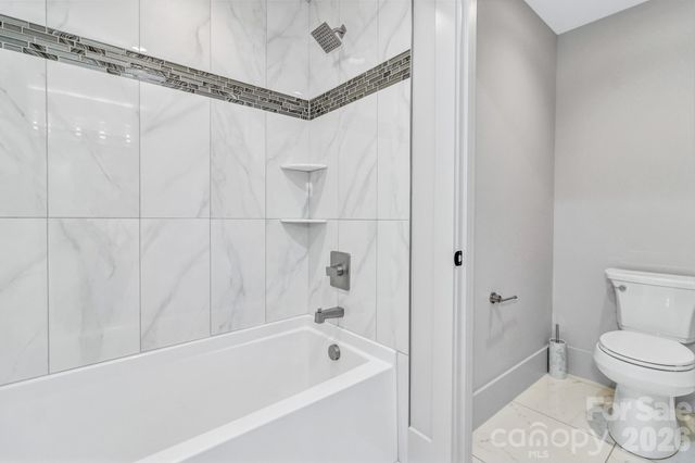 301 Rockbridge Road, Mills River, NC 28759