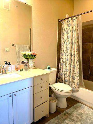 2800 Sandage Avenue 206, Fort Worth, TX 76109