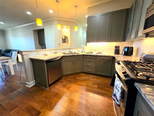 2800 Sandage Avenue 206, Fort Worth, TX 76109