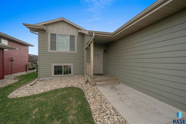 9425 W Liam St Street, Sioux Falls, SD 57106