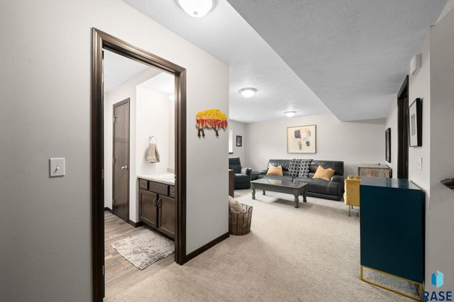 9425 W Liam St Street, Sioux Falls, SD 57106