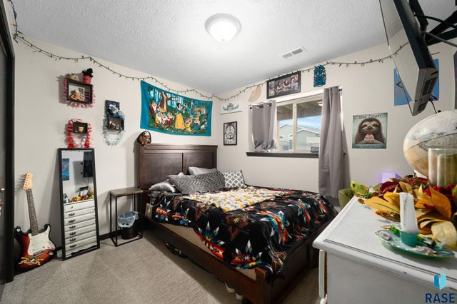9425 W Liam St Street, Sioux Falls, SD 57106