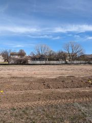 808 N Cedar Downs Cir, Wichita, KS 67235