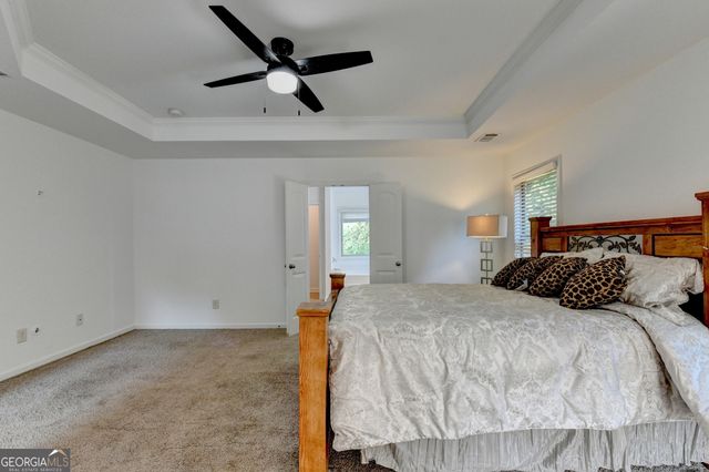 560 Collingsworth Lane, Lawrenceville, GA 30043