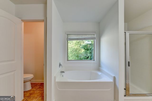 560 Collingsworth Lane, Lawrenceville, GA 30043