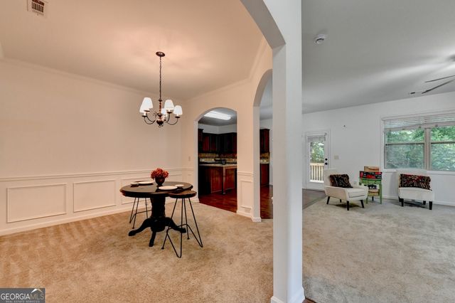 560 Collingsworth Lane, Lawrenceville, GA 30043