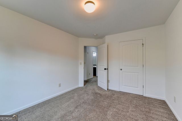 560 Collingsworth Lane, Lawrenceville, GA 30043