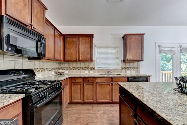 560 Collingsworth Lane, Lawrenceville, GA 30043