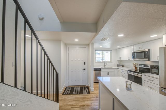 13237 N 25TH Drive, Phoenix, AZ 85029