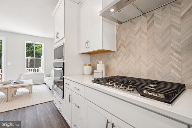 9743 GAELIC PL PL, Waldorf, MD 20601
