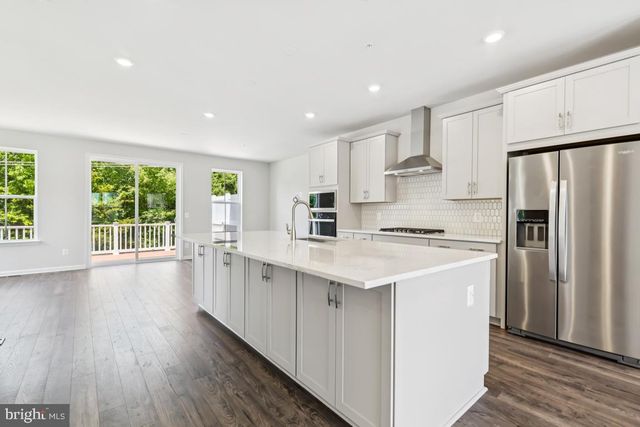 9743 GAELIC PL PL, Waldorf, MD 20601