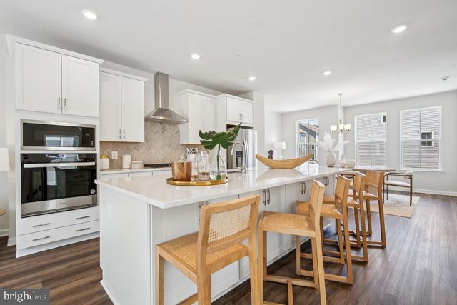 9743 GAELIC PL PL, Waldorf, MD 20601